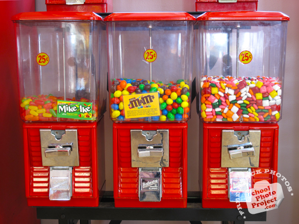 bubblegum, gums, M&Ms, Jelly Beans, chewing gums, candy stand, candy, food, free foto, free photo, picture, image, free images download, stock photography, stock images, royalty-free image