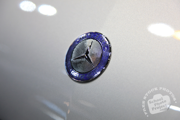 Mercedes Benz logo, glossy logo, Chicago Auto Show, stock photos, free images, royalty free pictures