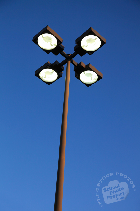parking lot lighting, floodlights, street light, daily objects, free stock photo, picture, free images download, stock photography, royalty-free image
