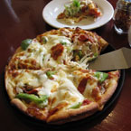 pizza, homemade pizza, vegetarian pizza, bakery photo, food photo, free photo, free stock photo, free picture, royalty-free image