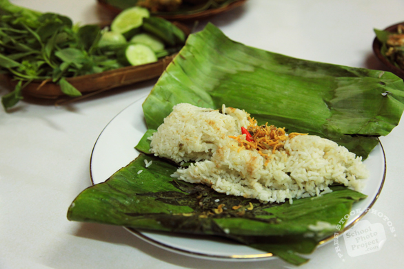 steamed rice, nasi pepes, banana leaves wrapped rice, sundanese food, Indonesian local food, food photo, free stock photo, free picture, royalty-free image