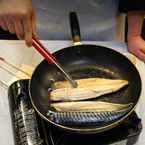 frying, pan frying, cooking, cooked, fish frying, cooking fish, frying pan, frying photo, ffood photo, free photo, free stock photo, free picture, royalty-free image