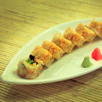 sushi, maki sushi, Japanese food, traditional food, tatami, food photo, free photo, free stock photo, free picture, royalty-free image
