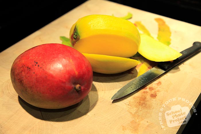 Haden mango, cut mangoes, fresh mango photos, tropical fruit photo, free stock photo, free picture, free image download, stock photography, stock images, royalty-free image