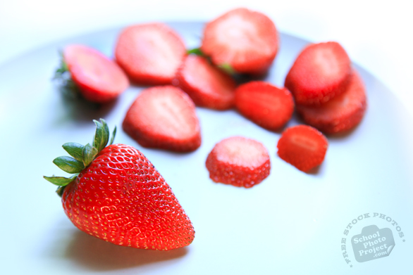 strawberry, strawberry slices, cut strawberry, strawberry photo, picture of cut strawberries, fruit photo, free stock photo, free picture, stock photography, stock images, royalty-free image