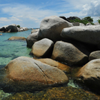 boulders, big rock, stone, water, beach, sea side, sunny day, nature, photo, free photo, stock photos, stock images for free, royalty-free image, royalty free stock, stock images photos, stock photos free images, download free images, free images download